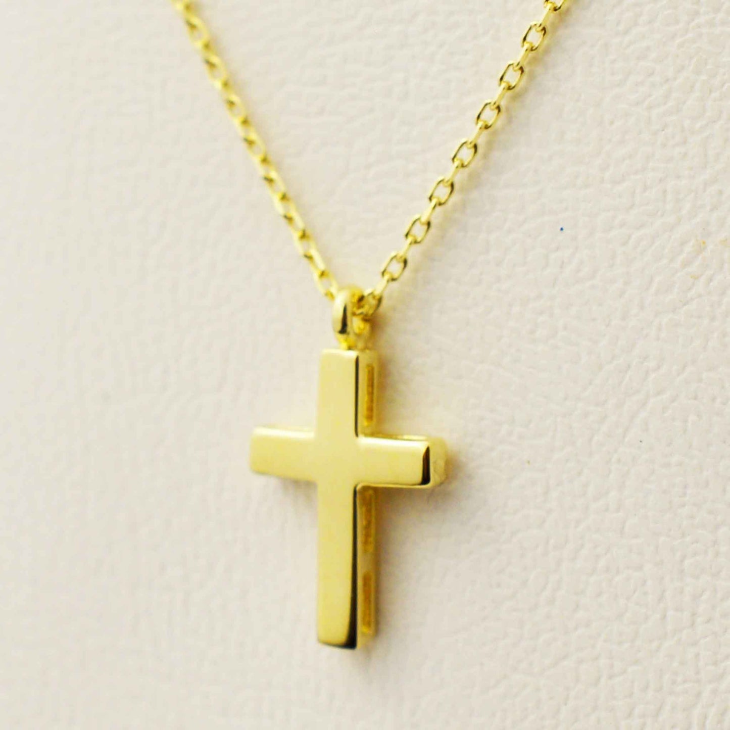 Gold necklace with Cross pendant
