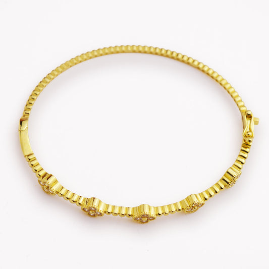 Златна твърда гривна