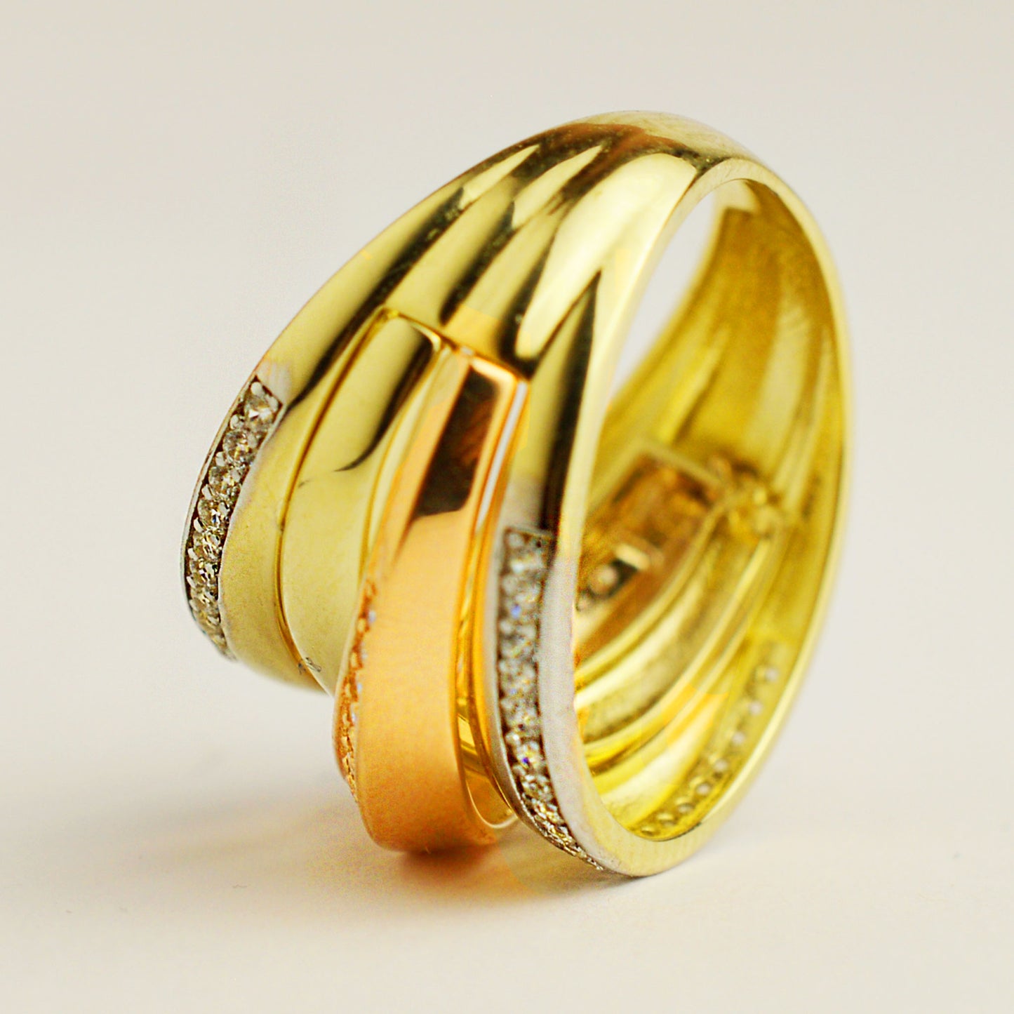 Yellow, white and rose gold ring