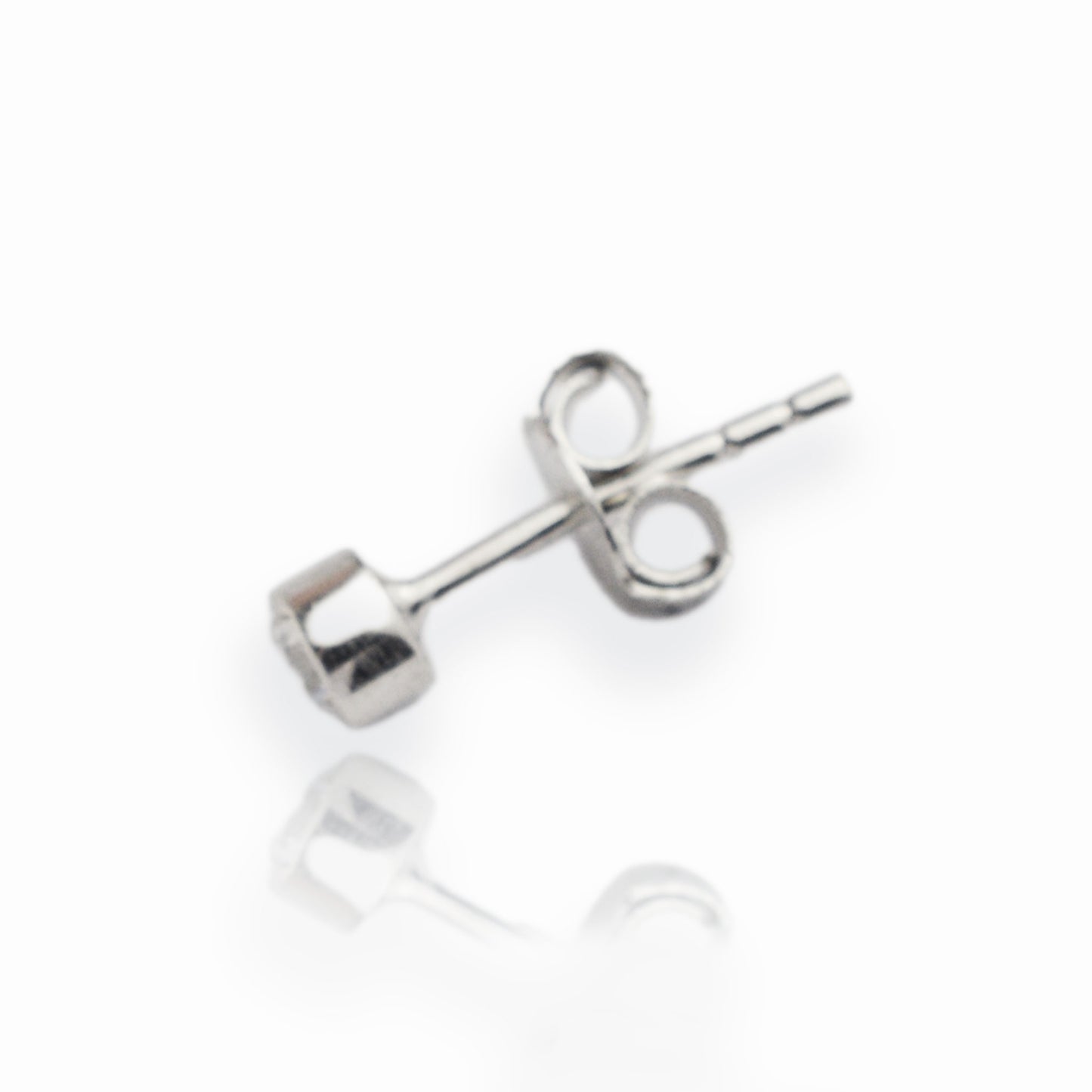 Златни обици от бяло злато