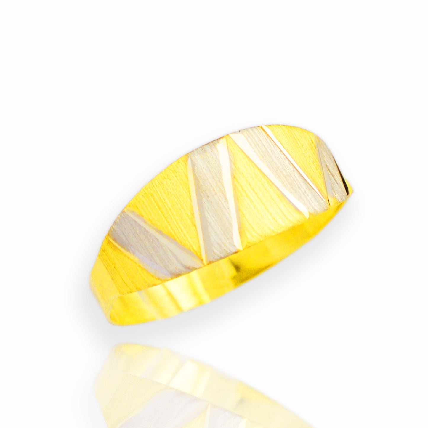 Gold oleconite ring