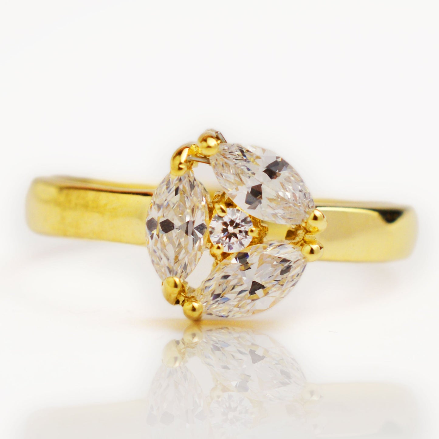 Български златен пръстен Yaniko Gold