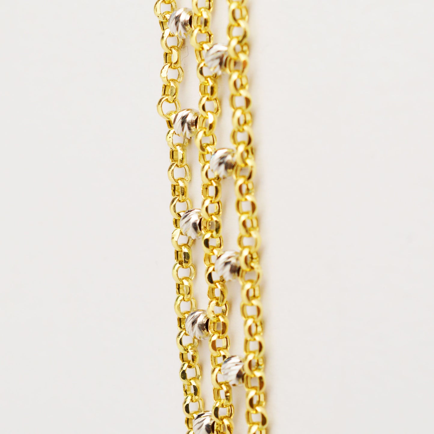 Women's gold bracelet made of white and rose gold