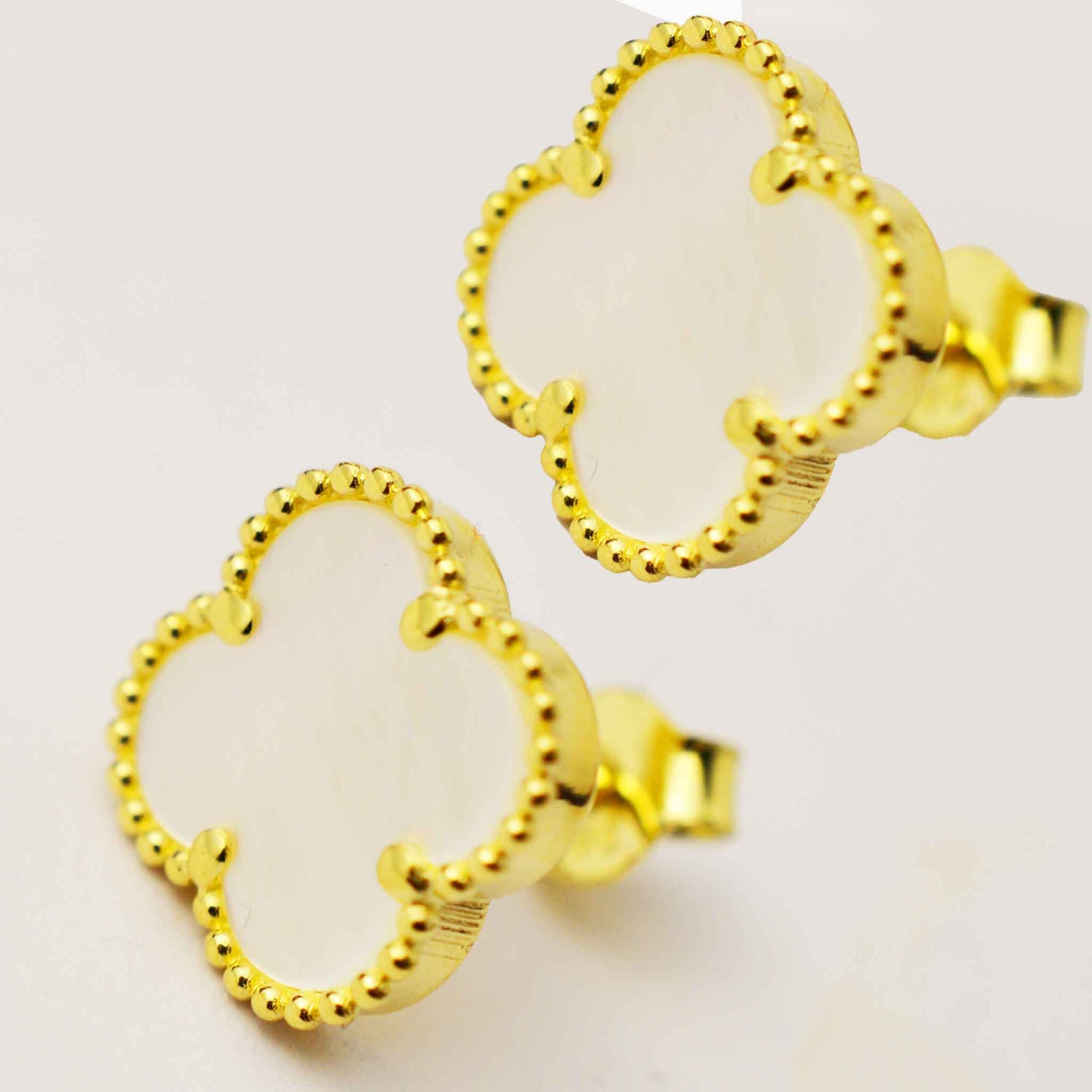 Обици на Винт тип 'Van Cleef'