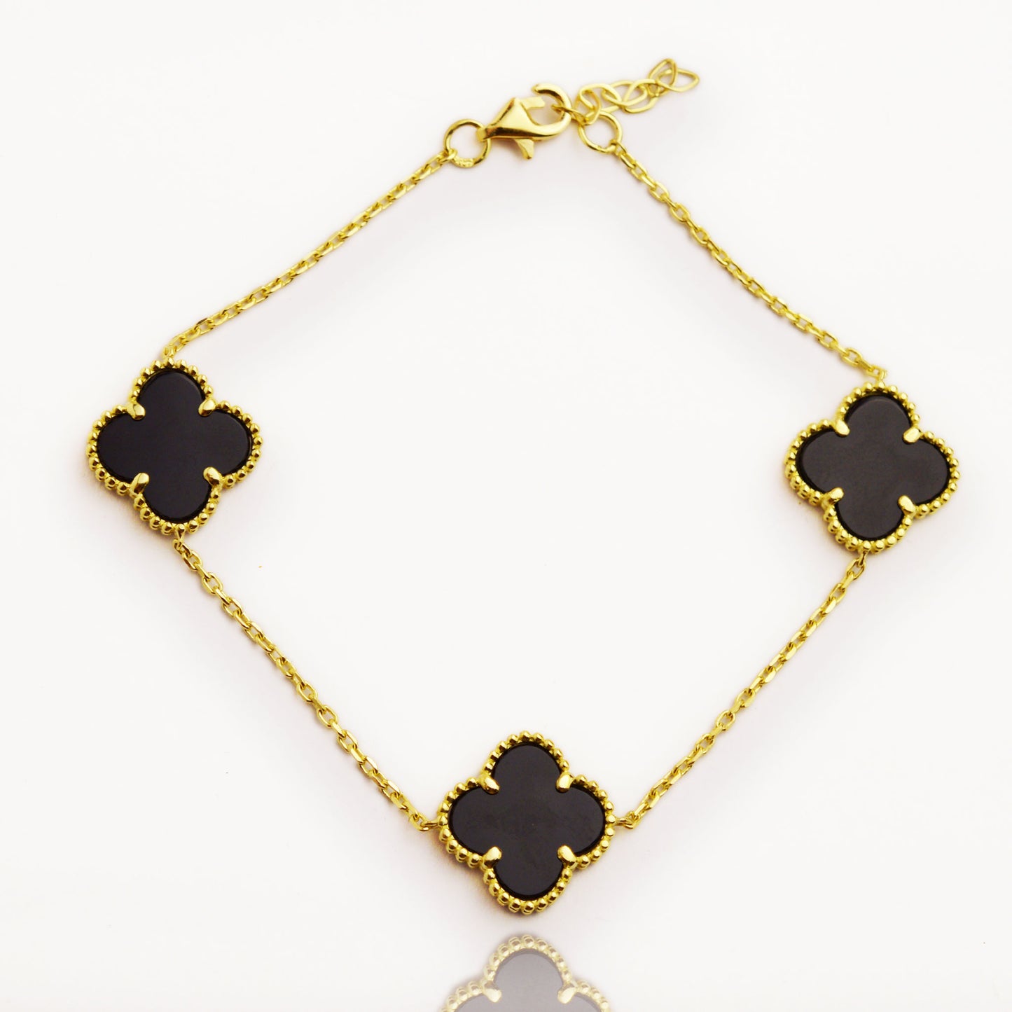 Златна гривна с оникс - Van Cleef