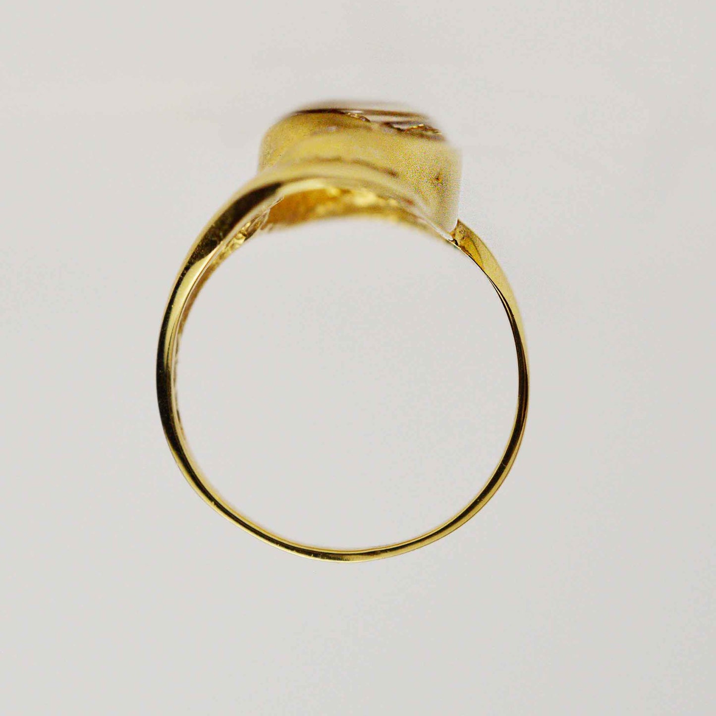 Solid Bulgarian yellow gold ring