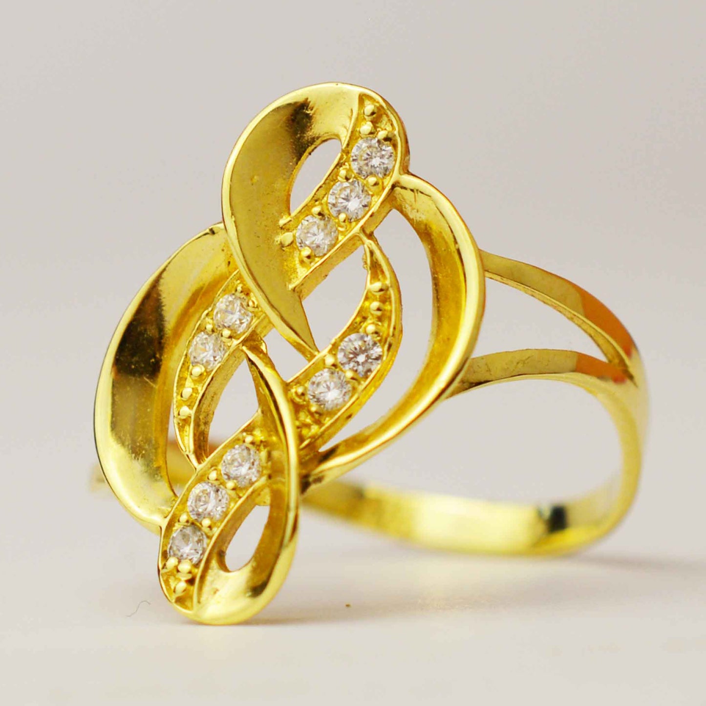 Български златен пръстен Yaniko Gold