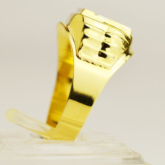 Men's ring made of white and yellow gold
