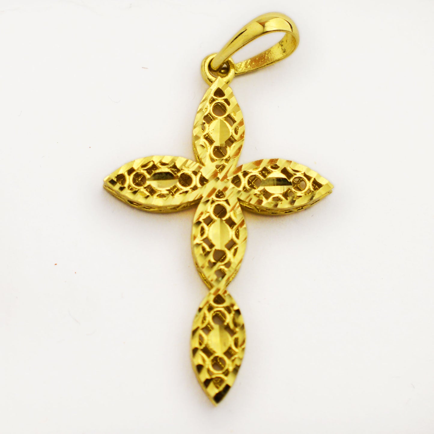 Gold pendant - Cross (2.7cm)