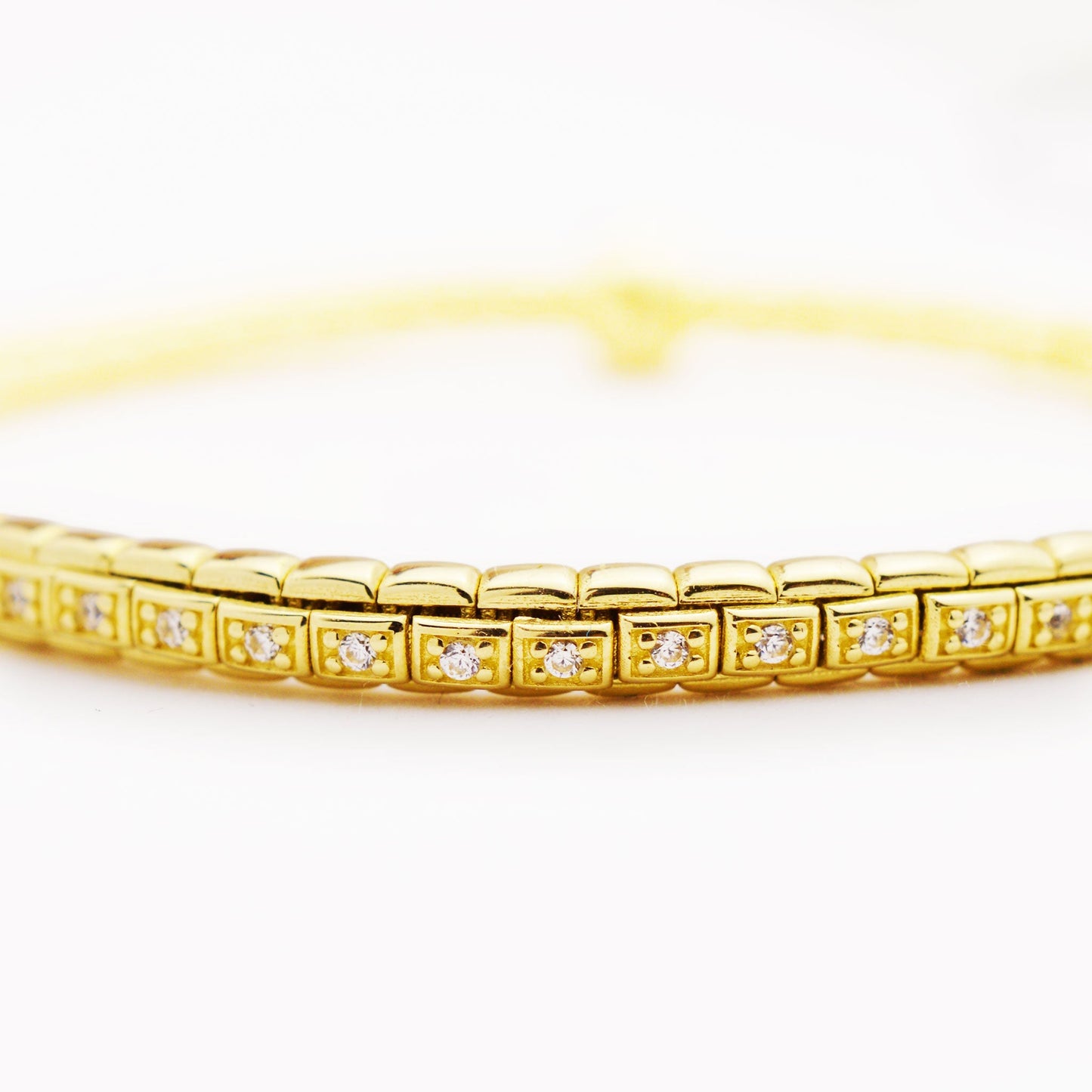 Еластична златна гривна Yaniko Gold