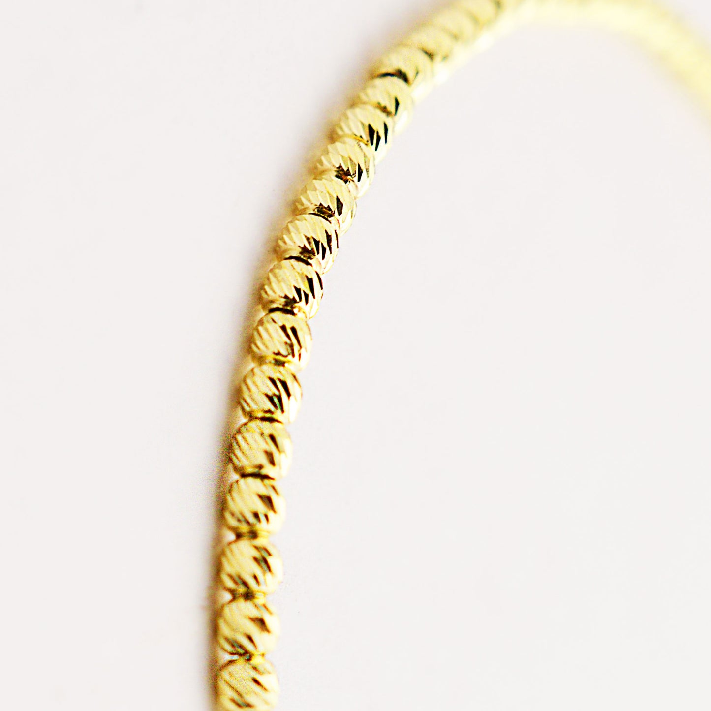 Women's yellow gold bracelet