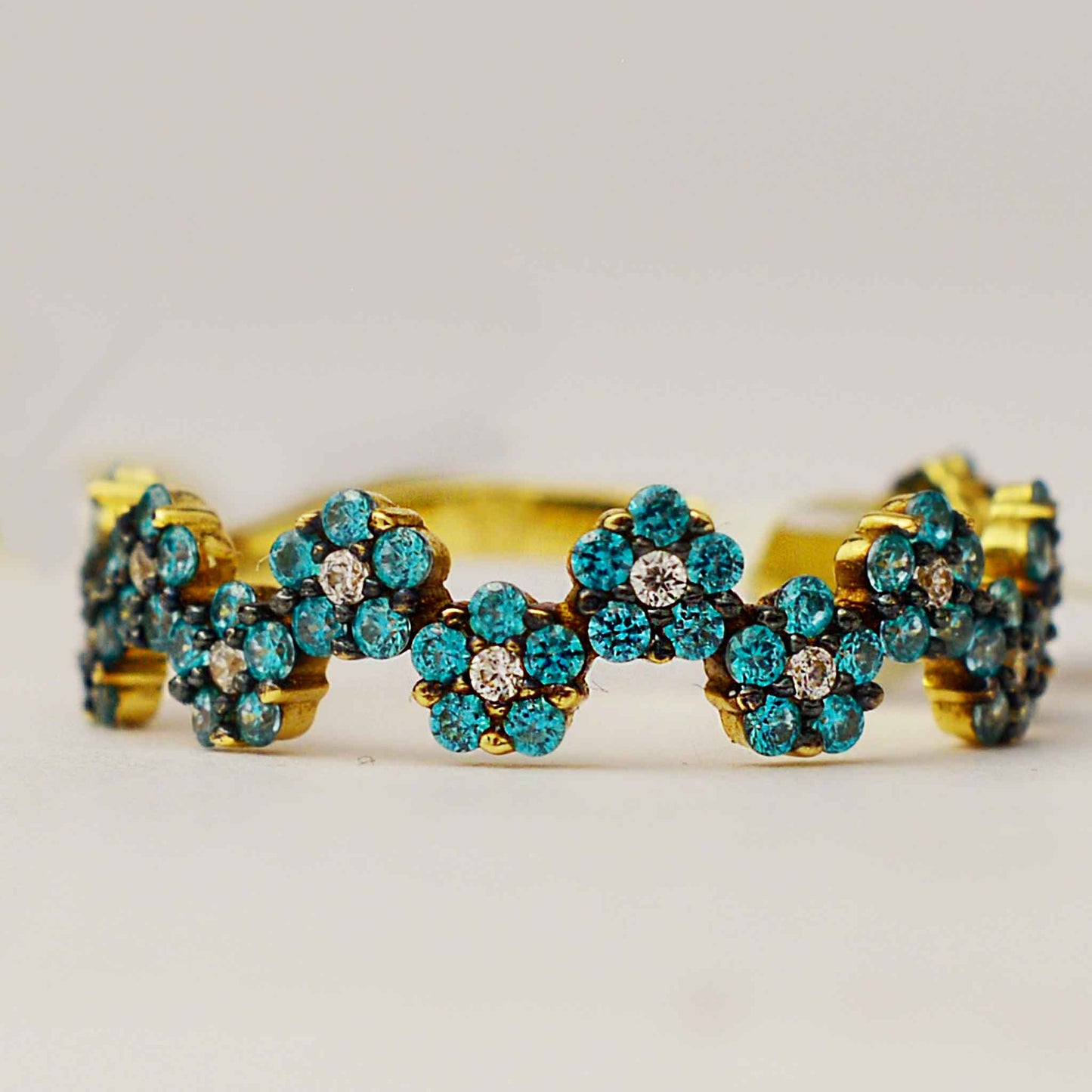 Italian gold ring - 'Fiore'