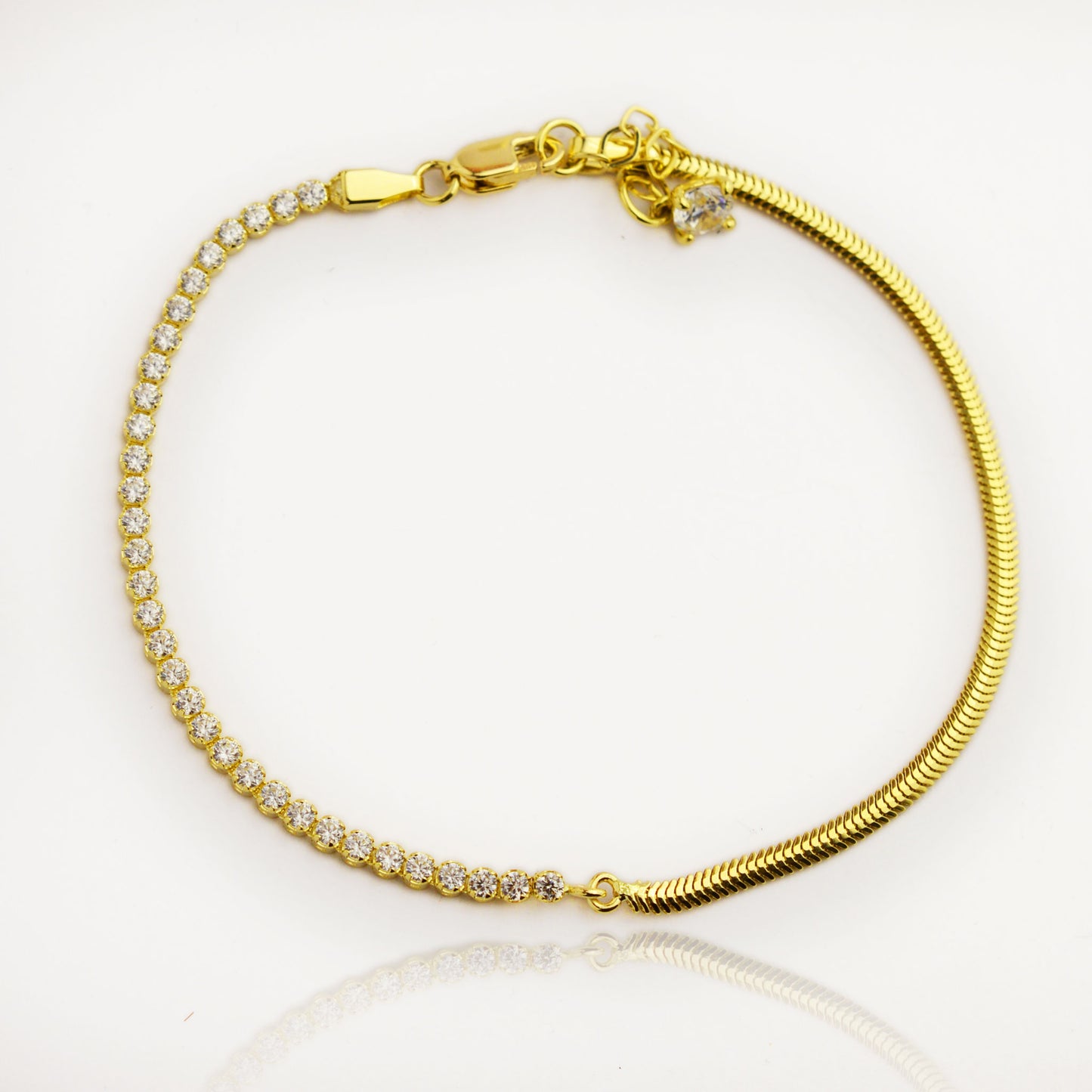 Златна гривна тип Тенис