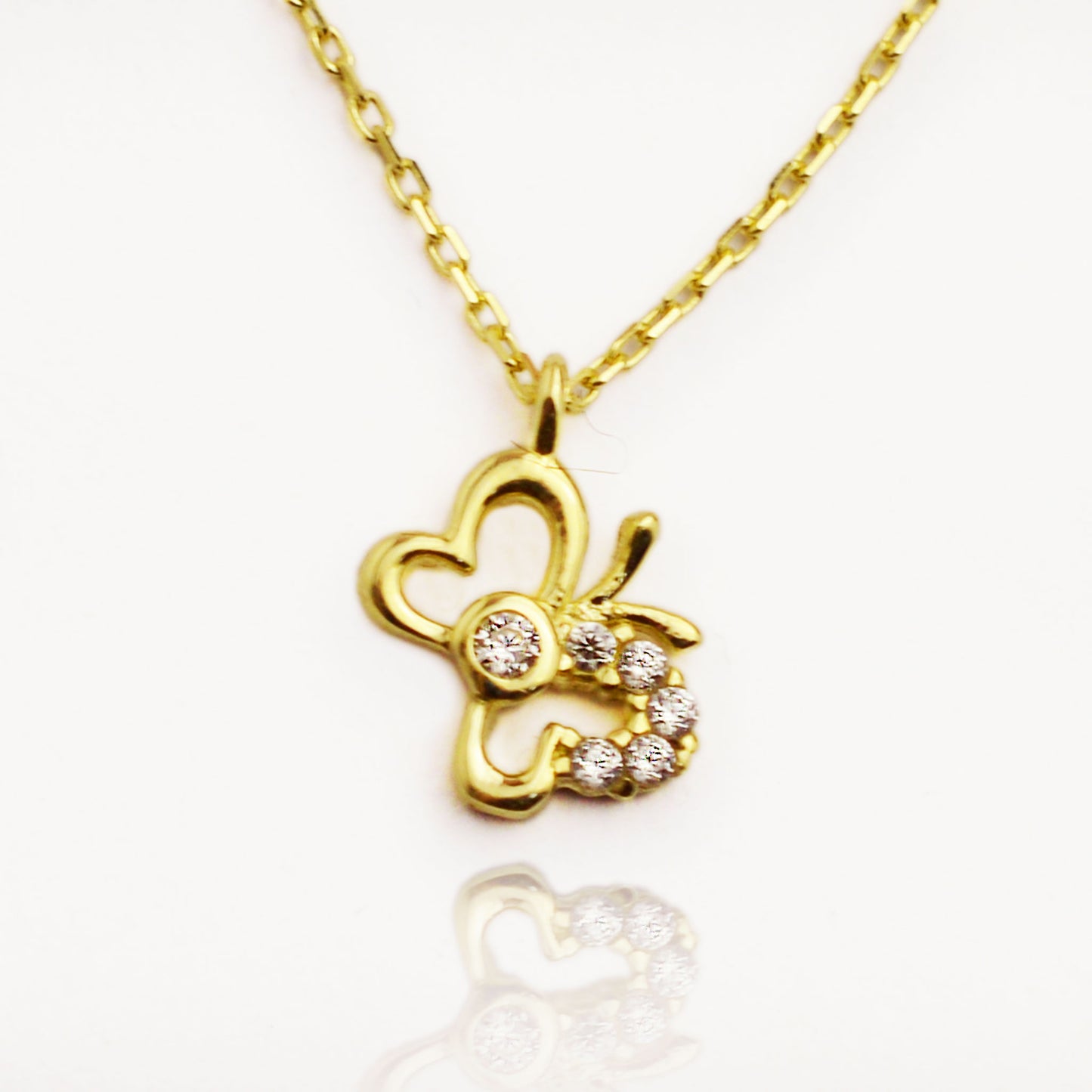 Gold necklace - Butterfly