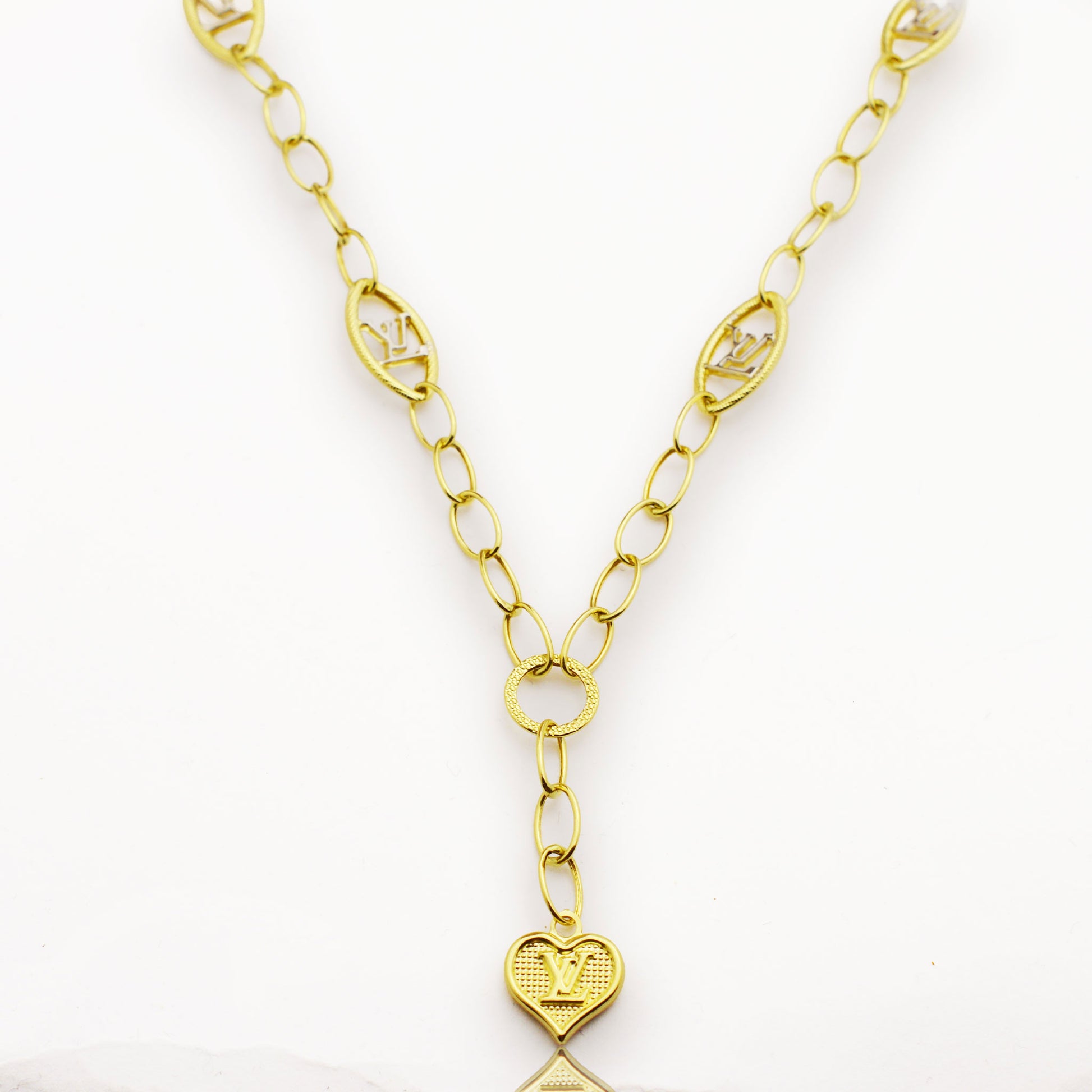 Златен синджир - 'LV' - Yaniko Gold