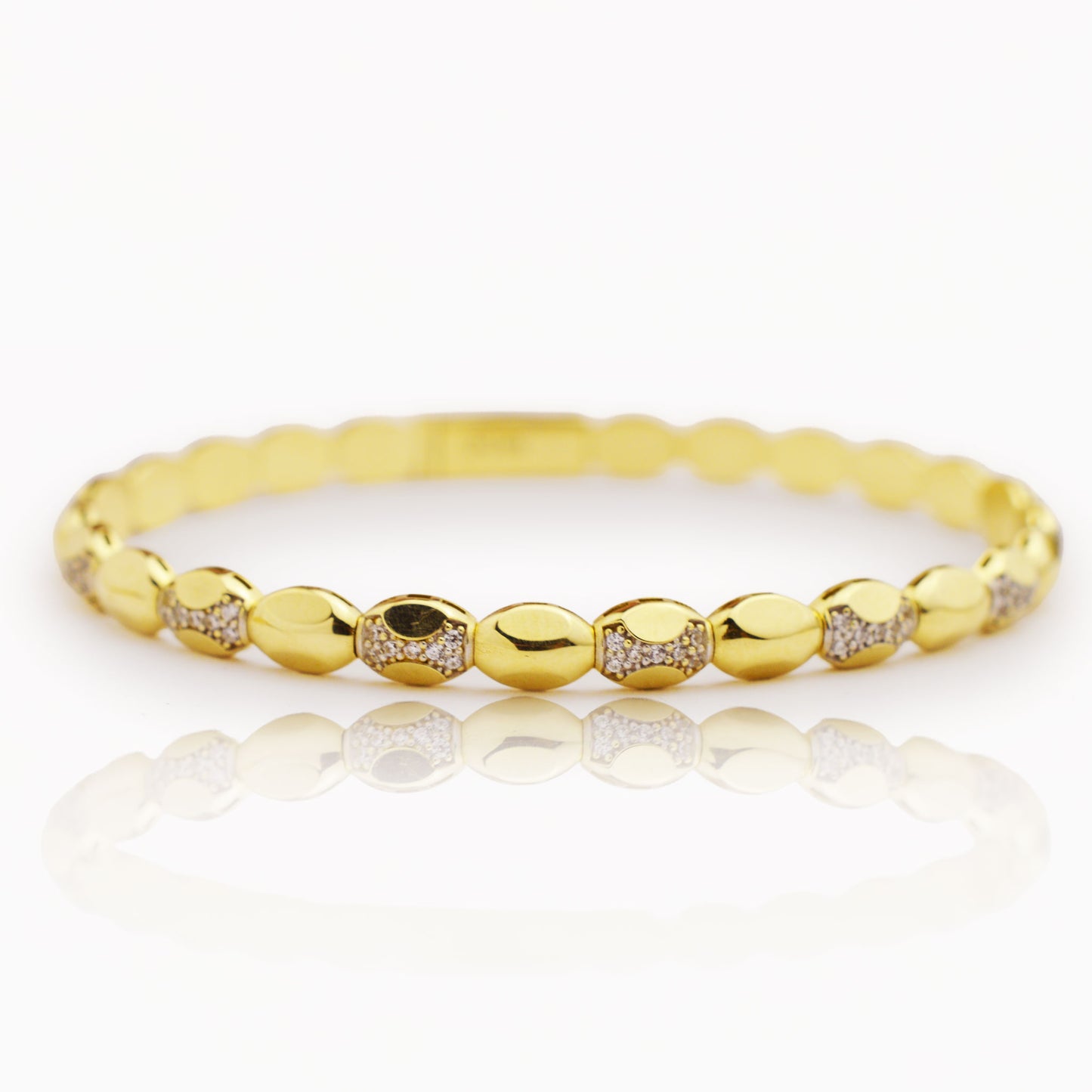 Златна твърда гривна