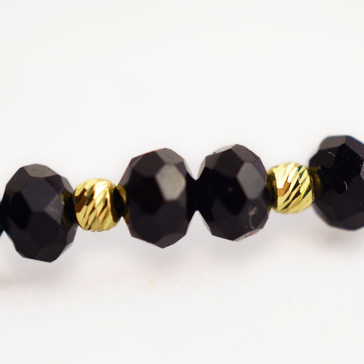 Злато на конец с оникс