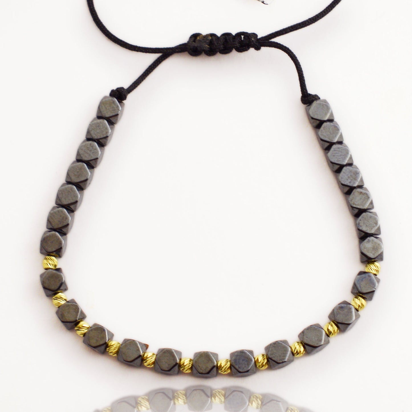 Злато на конец с хематит