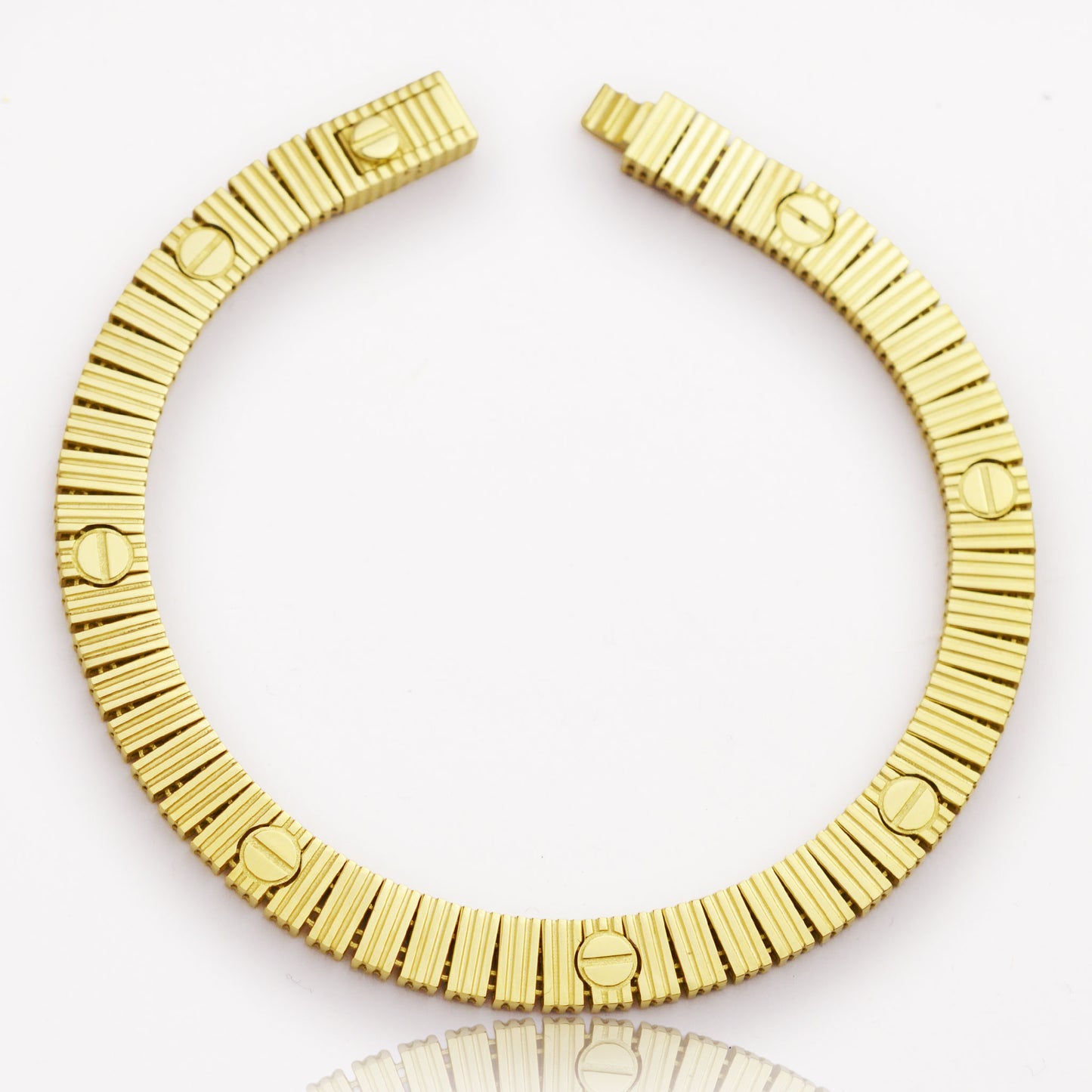 Златна гривна Картие "Love Unlimited"