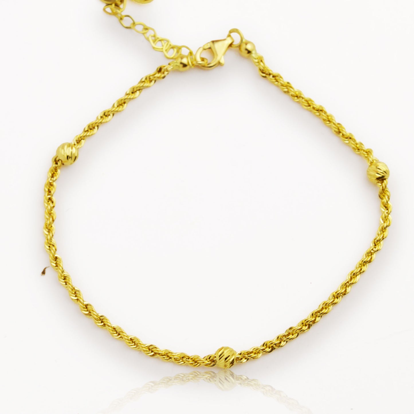 Златна олекотена гривна