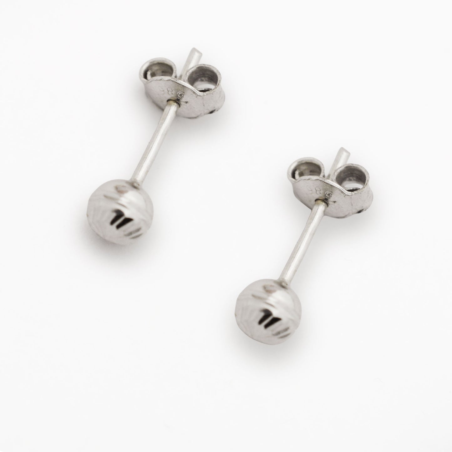 Златни обици от бяло злато