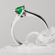 Пръстен от бяло злато с изумруд 0.44ct. - Yaniko Gold