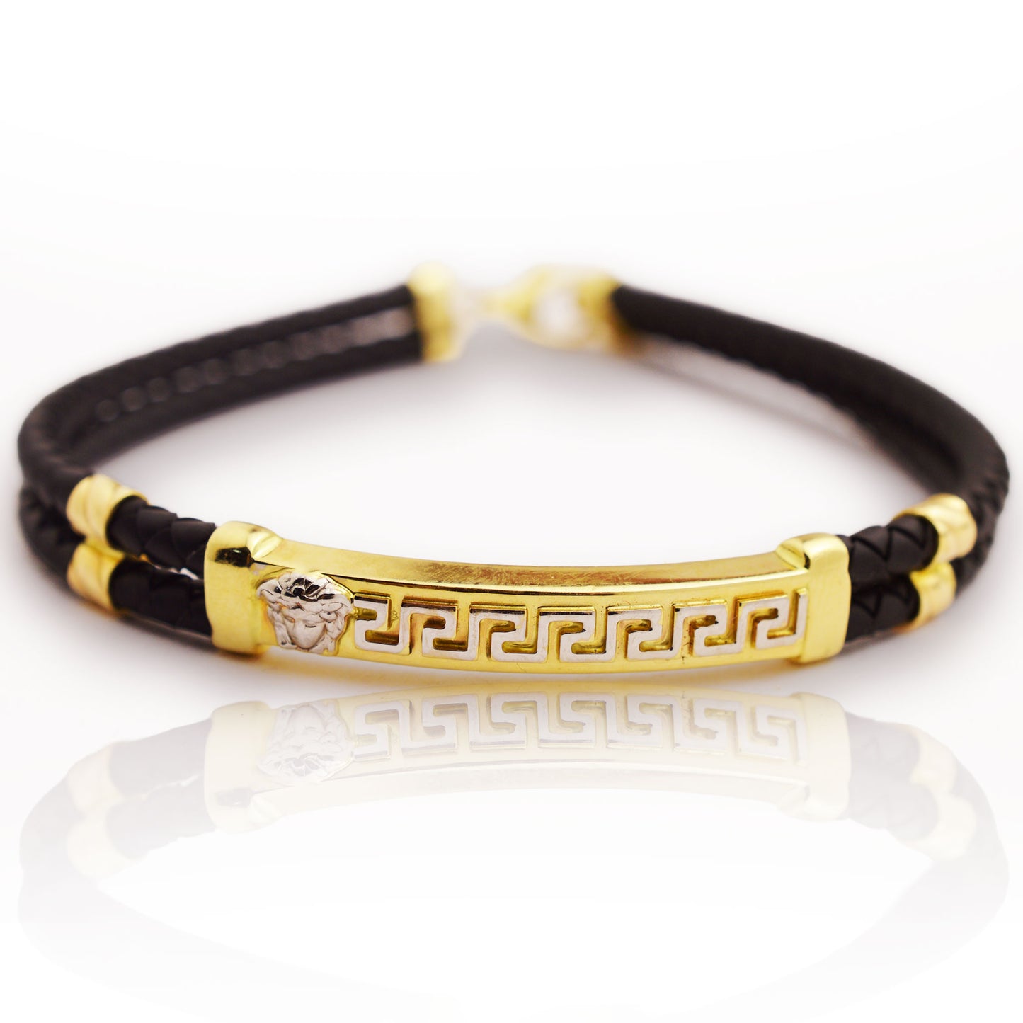 Златна мъжка гривна с черна кожа