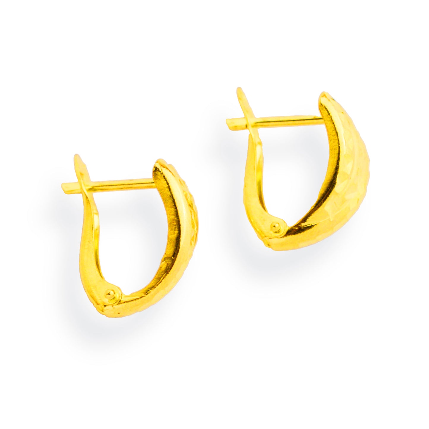 Gold lightweight earrings