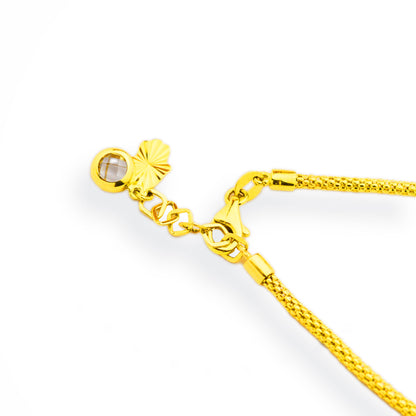 Gold bracelet made of white, yellow and rose gold