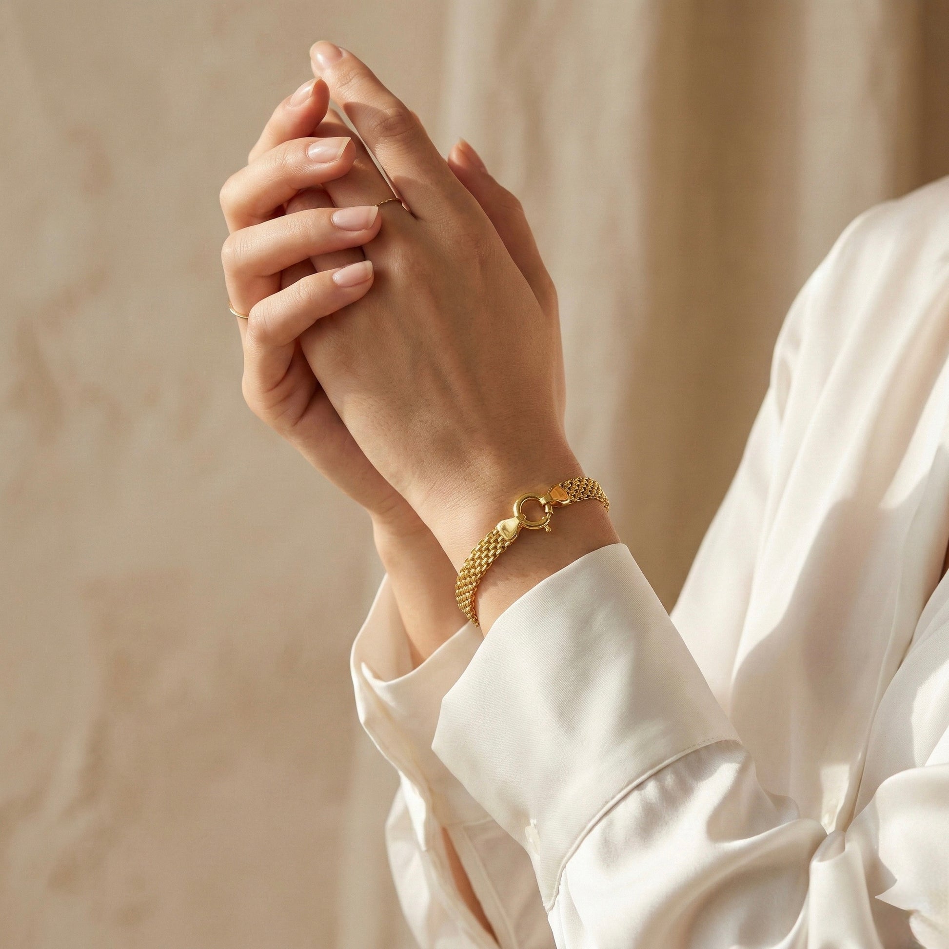 Златна плоска гривна - Yaniko Gold